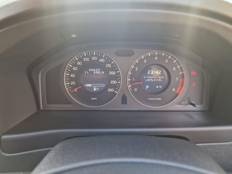 VOLVO XC70