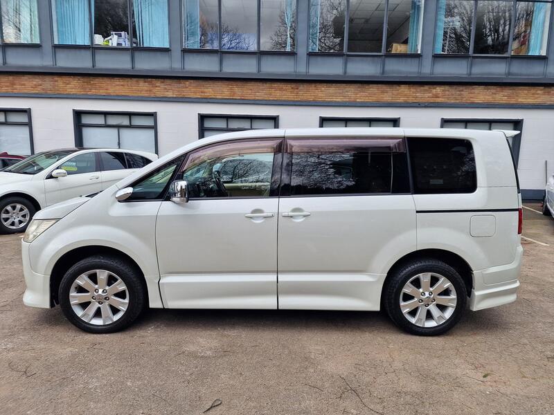 MITSUBISHI DELICA