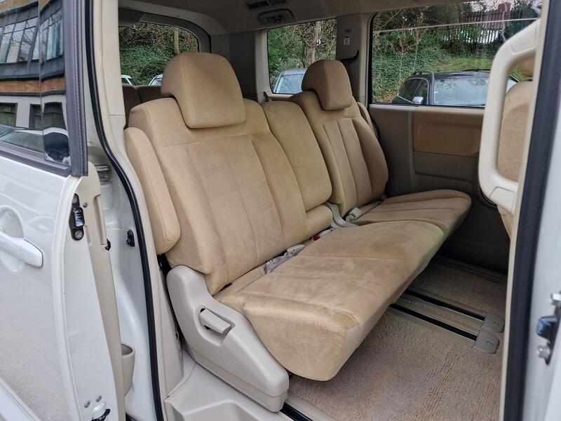 MITSUBISHI DELICA