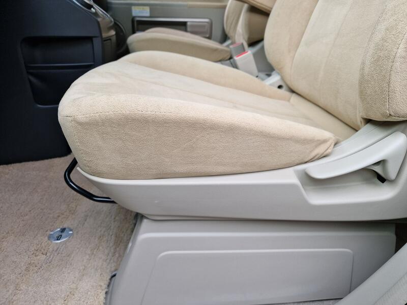 MITSUBISHI DELICA