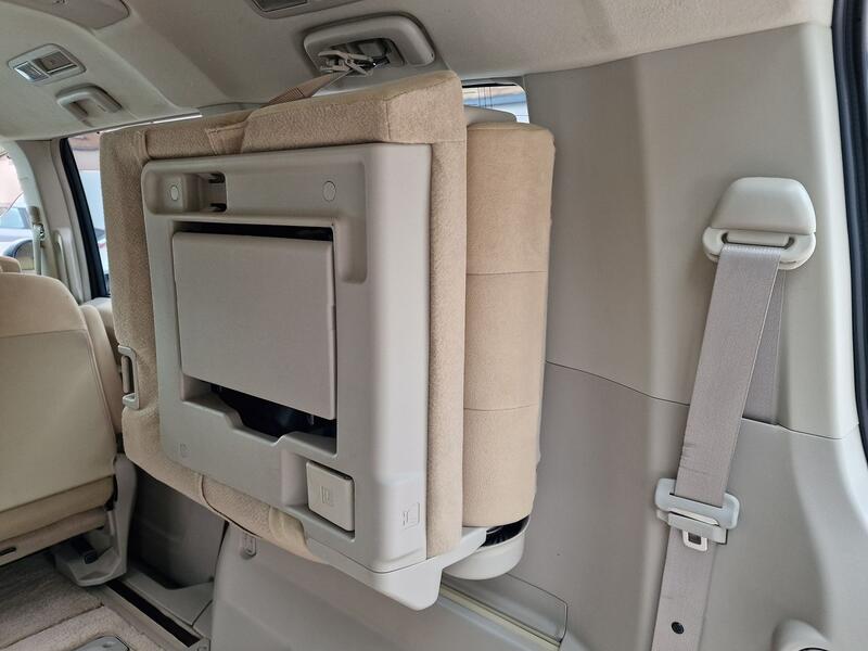 MITSUBISHI DELICA
