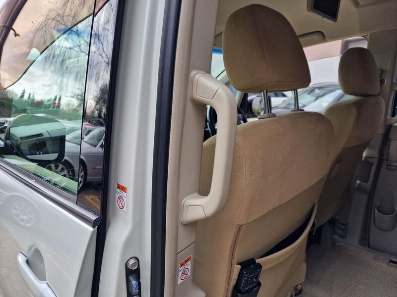 MITSUBISHI DELICA