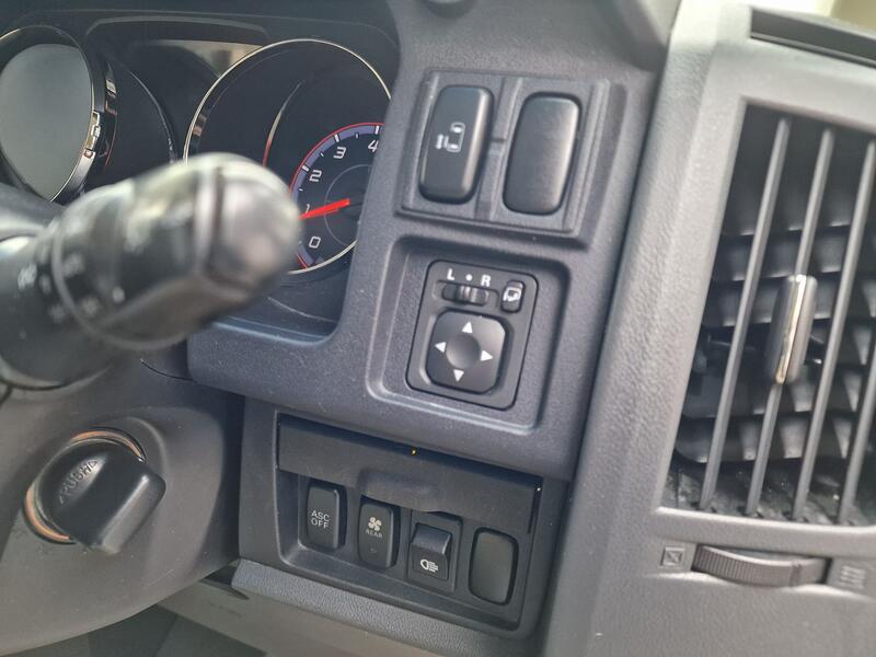 MITSUBISHI DELICA
