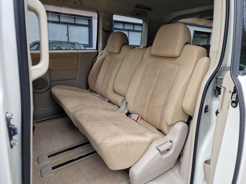 MITSUBISHI DELICA