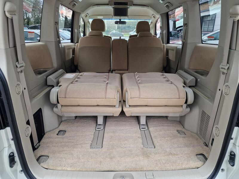 MITSUBISHI DELICA