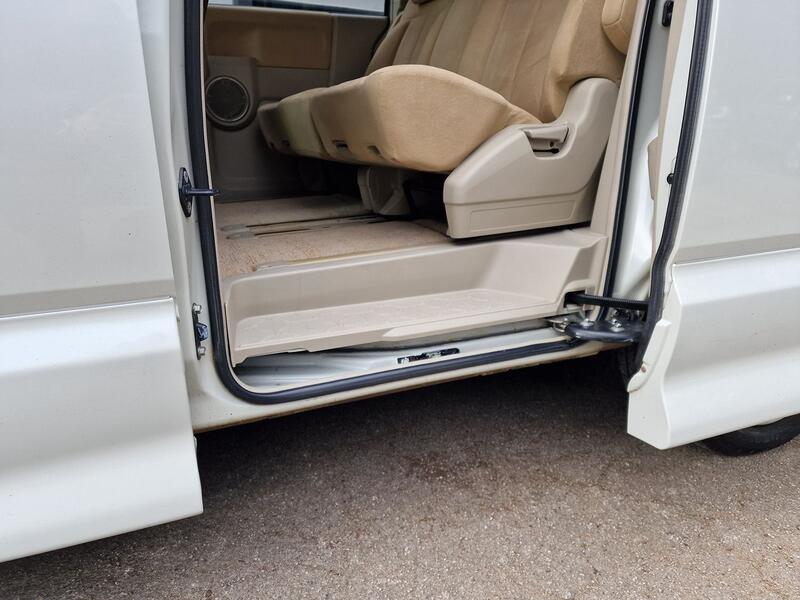 MITSUBISHI DELICA