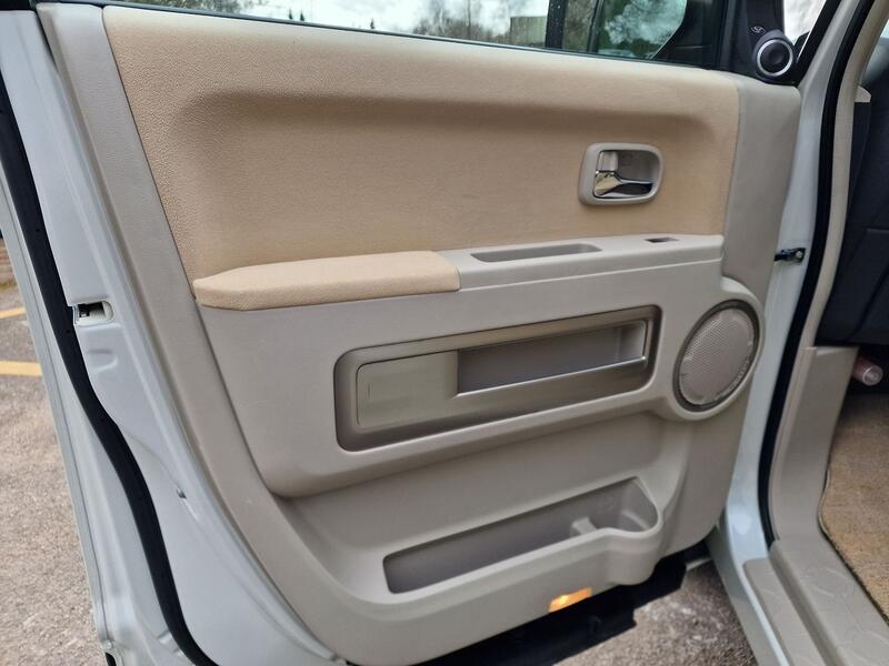 MITSUBISHI DELICA