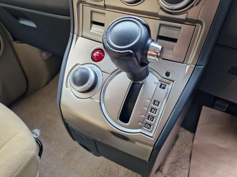 MITSUBISHI DELICA