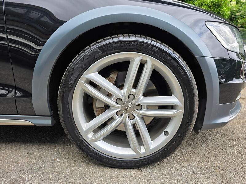 AUDI A6 ALLROAD