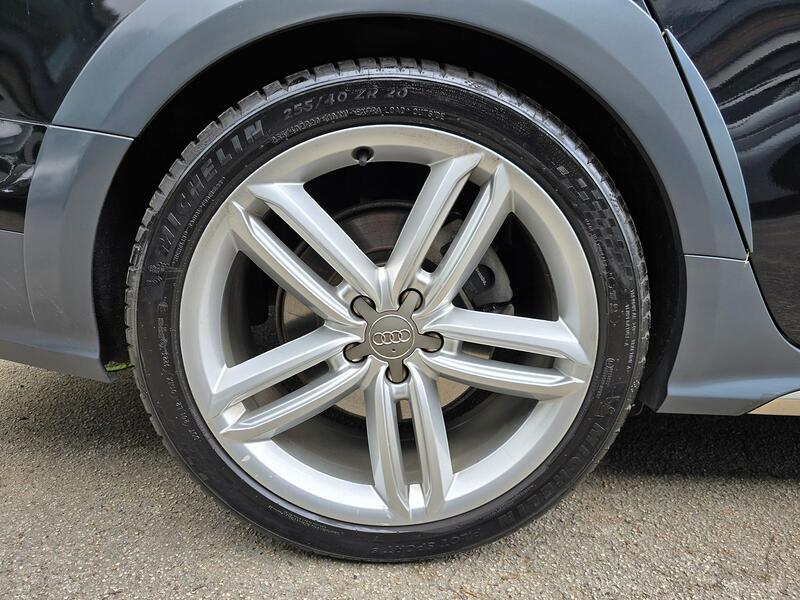 AUDI A6 ALLROAD