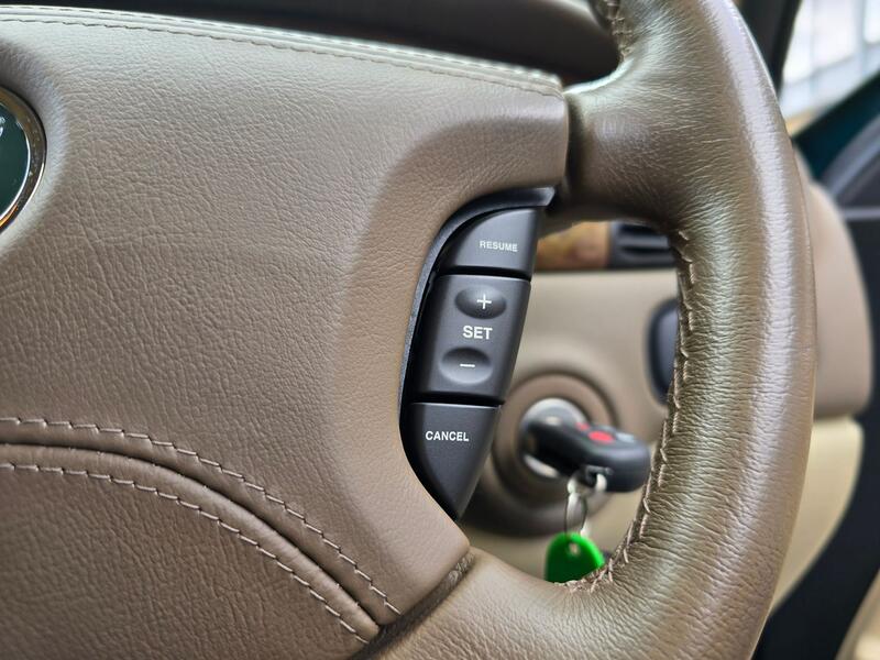 JAGUAR S-TYPE