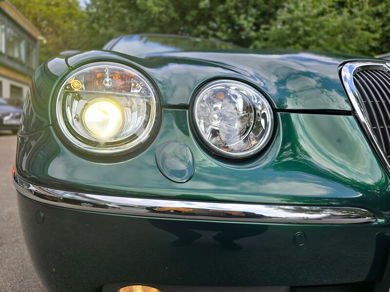 JAGUAR S-TYPE
