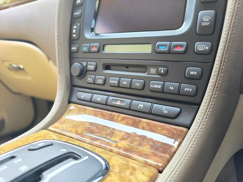 JAGUAR S-TYPE