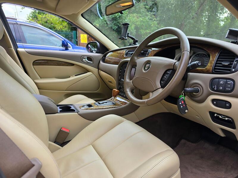 JAGUAR S-TYPE