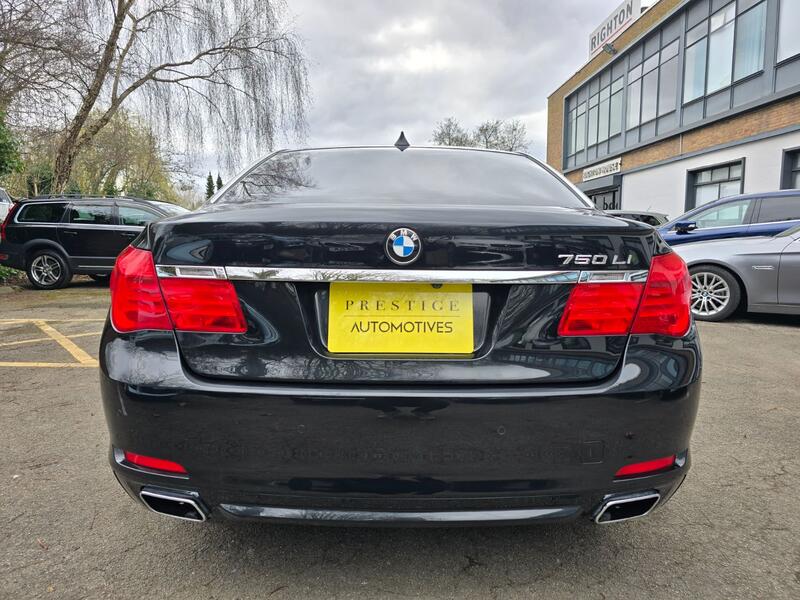BMW 7 SERIES