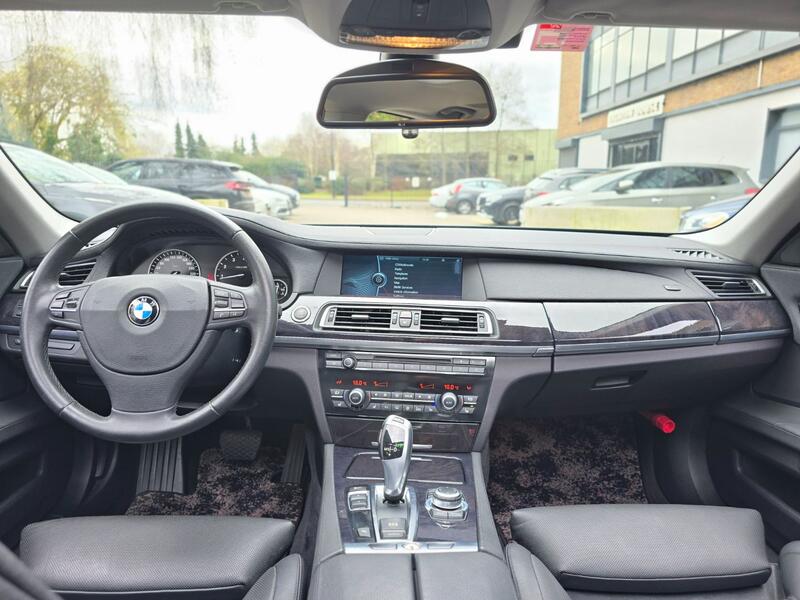 BMW 7 SERIES