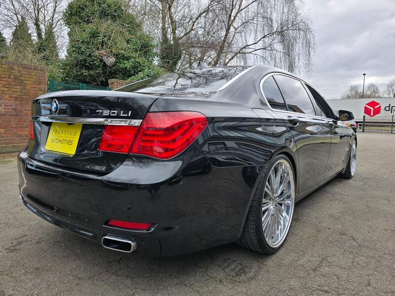 BMW 7 SERIES