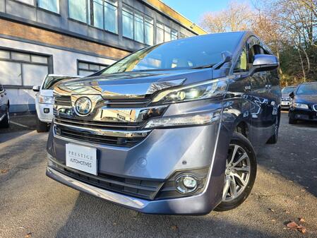 TOYOTA VELLFIRE 2.4 LTR HYBRID 4WD HUGE SPEC LIKE BUSINESS CLASS CAPTAIN SEATS SUNROOF HEATED STEERING ONLY 55K MLS