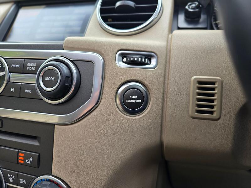 LAND ROVER DISCOVERY 4