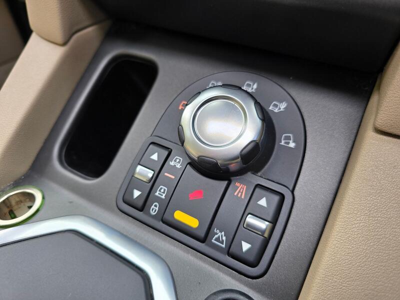 LAND ROVER DISCOVERY 4