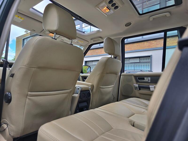 LAND ROVER DISCOVERY 4