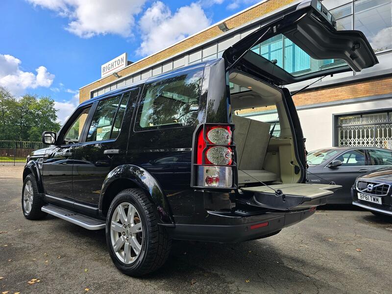 LAND ROVER DISCOVERY 4