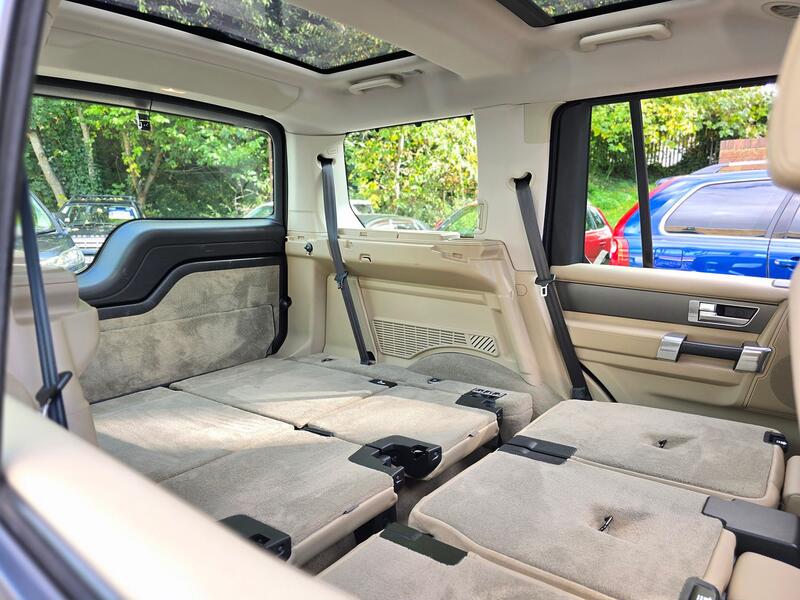 LAND ROVER DISCOVERY 4