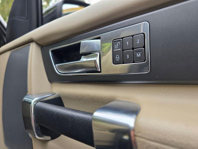LAND ROVER DISCOVERY 4