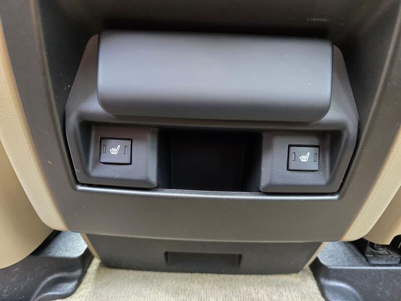 LAND ROVER DISCOVERY 4