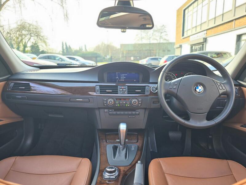 View BMW 3 SERIES 320i TOURING LOW MILES ONLY 32K VERIFIED MILES SAPPHIRE BLACK SADDLE BROWN LEATHER SUNROOF AUTO PETR