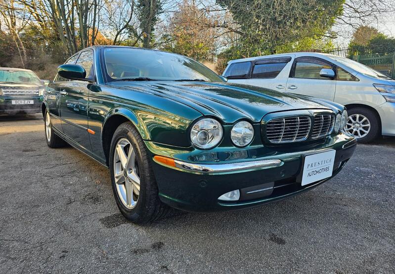 JAGUAR XJ