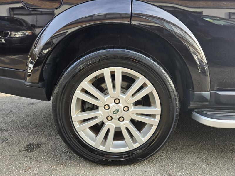 LAND ROVER DISCOVERY 4