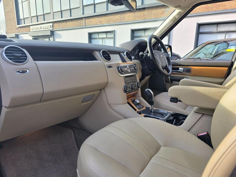 LAND ROVER DISCOVERY 4