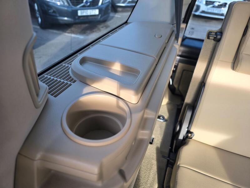 LAND ROVER DISCOVERY 4