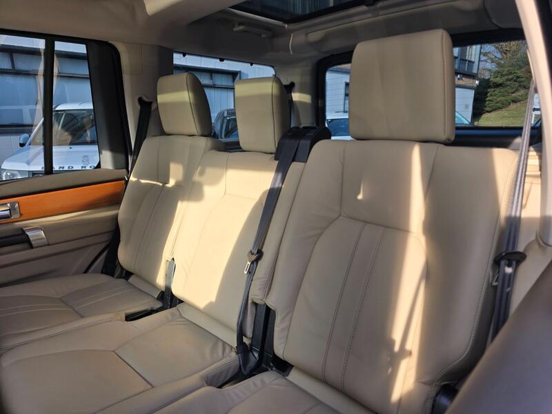 LAND ROVER DISCOVERY 4