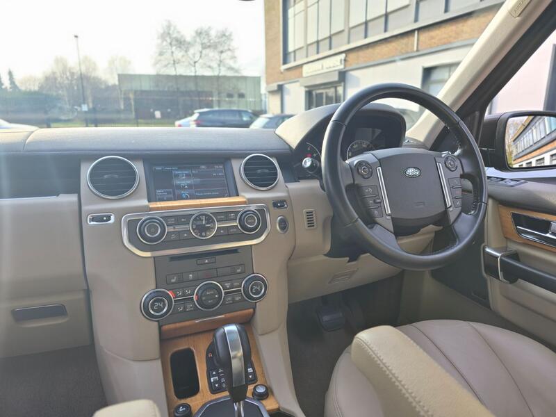LAND ROVER DISCOVERY 4