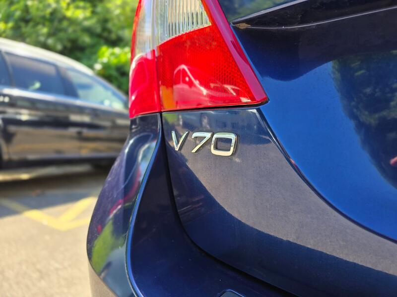 VOLVO V70