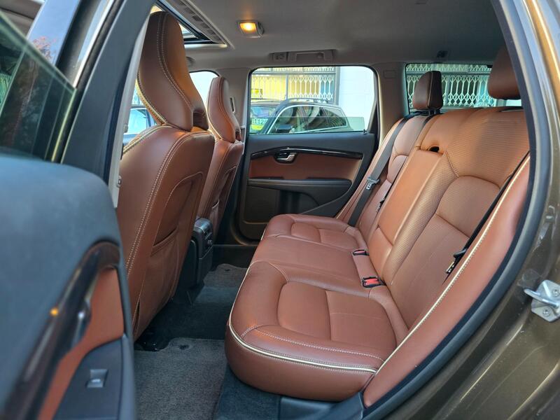 VOLVO XC70