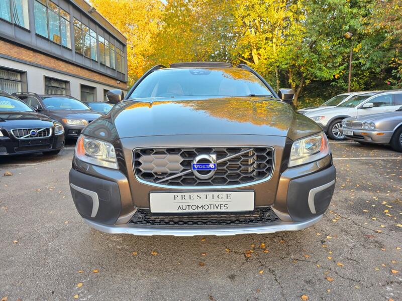 VOLVO XC70