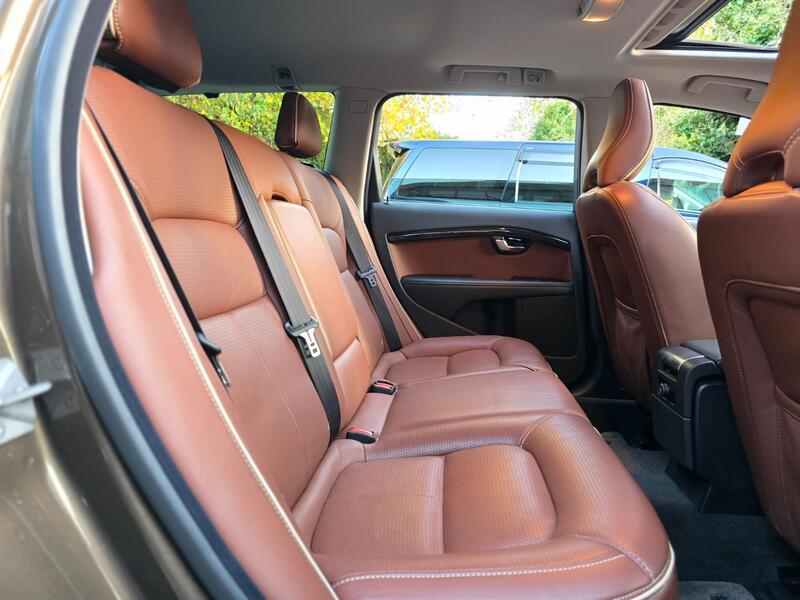 VOLVO XC70