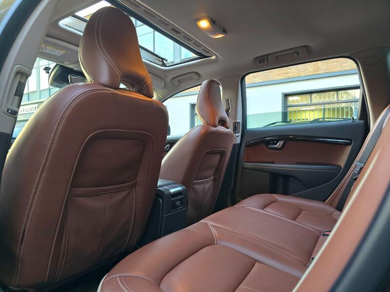 VOLVO XC70