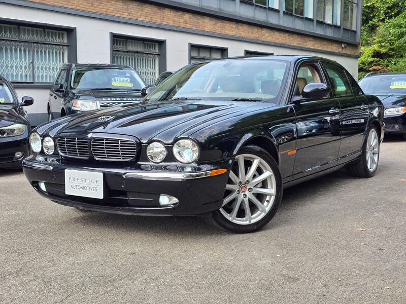 JAGUAR XJ