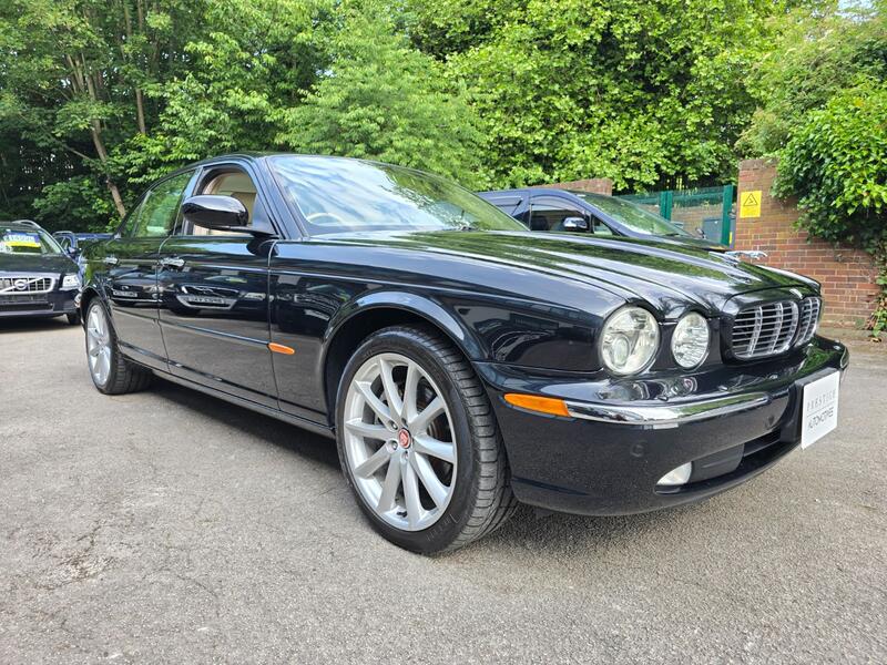 JAGUAR XJ