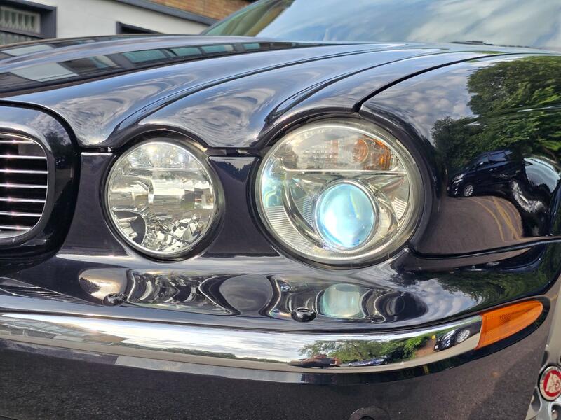 JAGUAR XJ