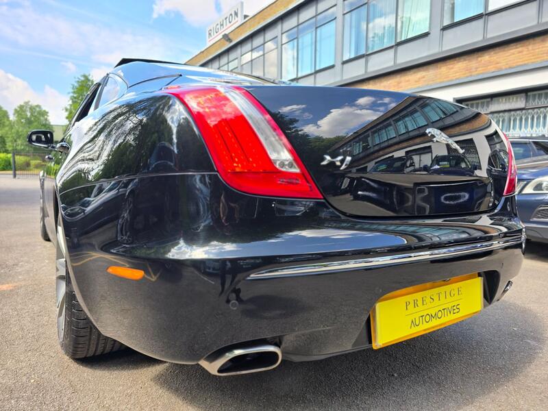 JAGUAR XJ