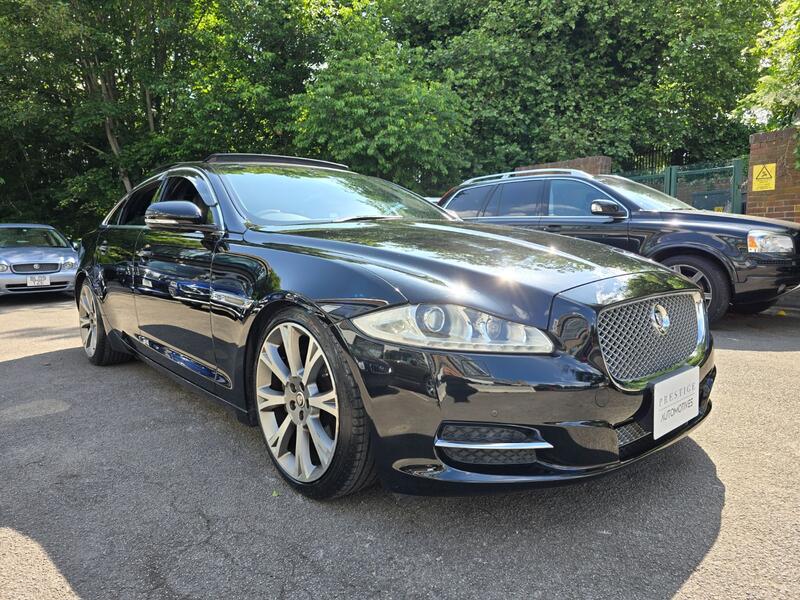 JAGUAR XJ