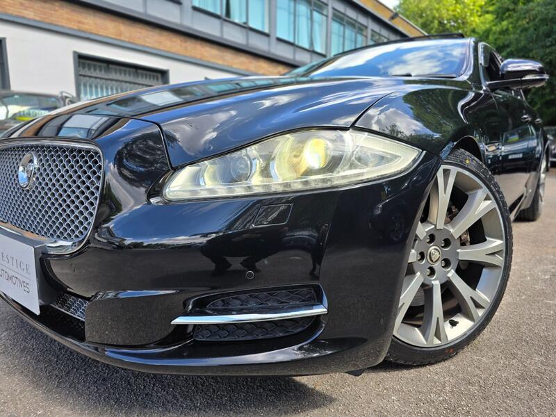 JAGUAR XJ