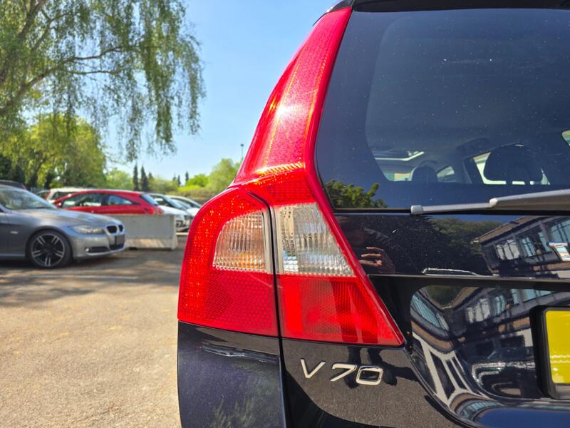 VOLVO V70