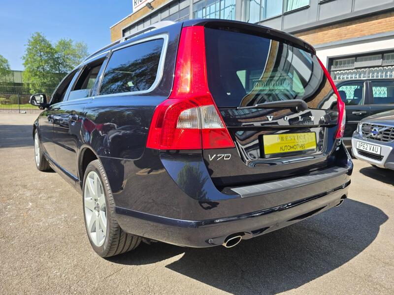 VOLVO V70