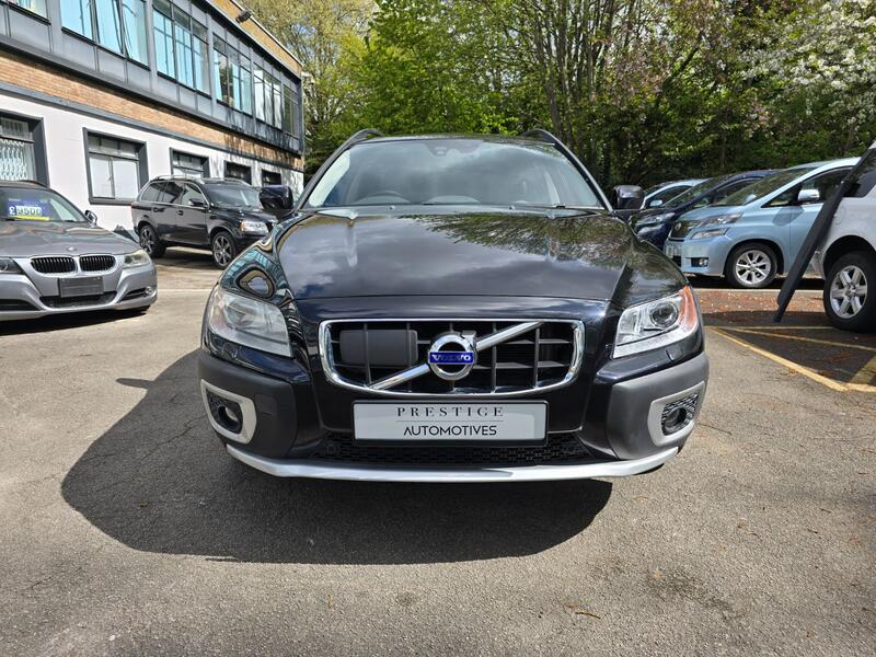 View VOLVO XC70 3.0 T6 AWD VERY POWERFUL RARE & SOUGHT AFTER MACHINE ONLY 56,872 VERIFIED MILES AUTO ULEZ TOP SPEC